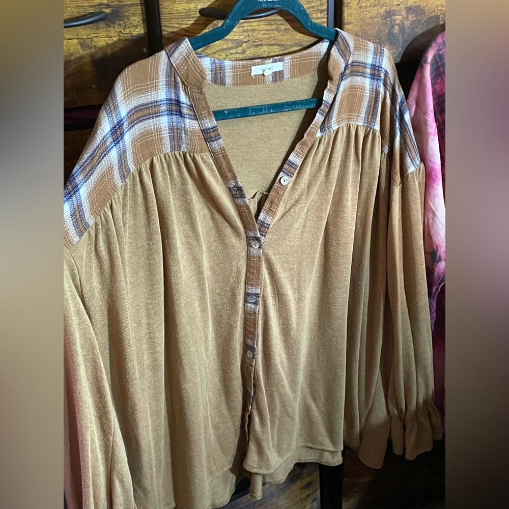 Easel Tan Plaid Button-Up Blouse